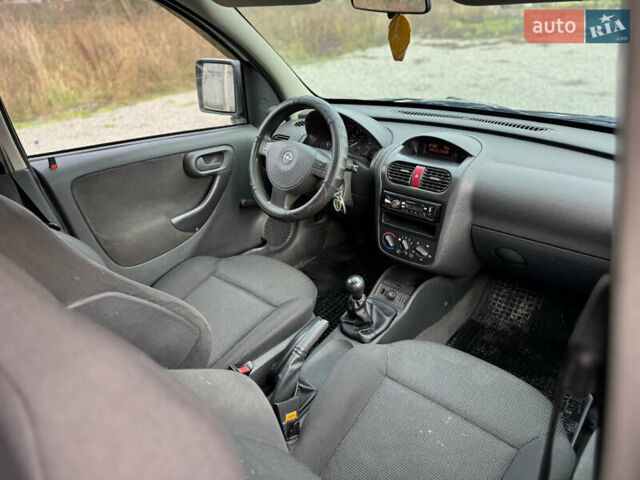 Білий Опель Комбо вант.-пас., об'ємом двигуна 1.69 л та пробігом 154 тис. км за 3500 $, фото 8 на Automoto.ua