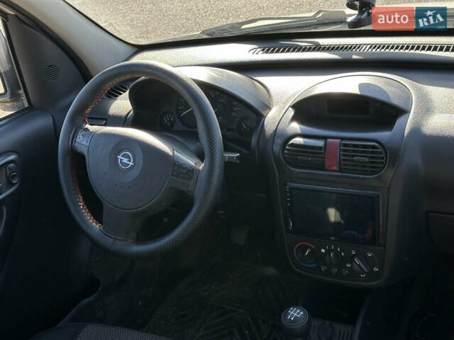 Білий Опель Комбо вант.-пас., об'ємом двигуна 1.3 л та пробігом 431 тис. км за 3500 $, фото 12 на Automoto.ua