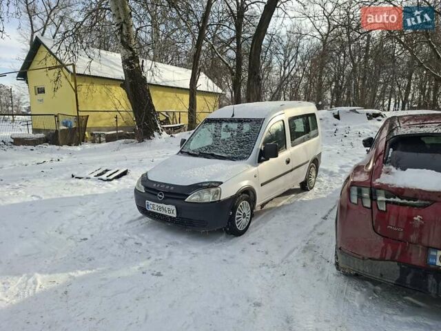 Білий Опель Комбо вант.-пас., об'ємом двигуна 1.25 л та пробігом 299 тис. км за 2999 $, фото 6 на Automoto.ua