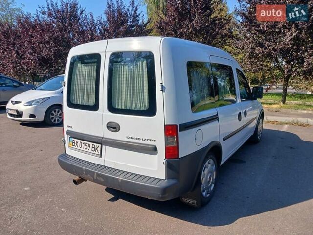 Білий Опель Комбо вант.-пас., об'ємом двигуна 1.7 л та пробігом 232 тис. км за 5199 $, фото 8 на Automoto.ua