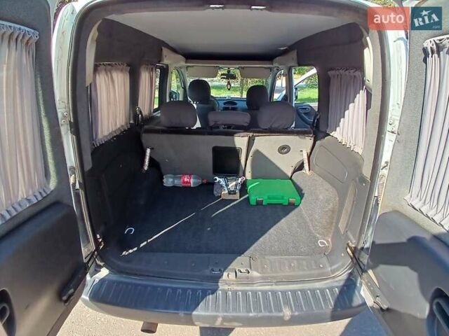 Білий Опель Комбо вант.-пас., об'ємом двигуна 1.7 л та пробігом 232 тис. км за 5199 $, фото 11 на Automoto.ua