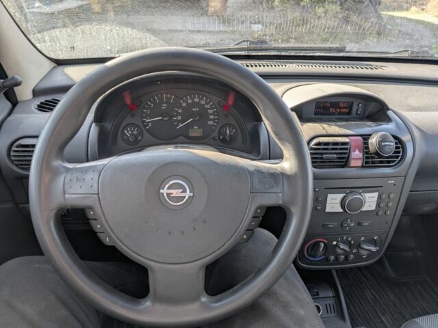 Опель Комбо вант.-пас. 2008 у Великой Александровке на Automoto.ua Білий Опель Комбо вант.-пас., об'ємом двигуна 1.7 л та пробігом 339 тис. км за 4500 $, фото 13 на Automoto.ua