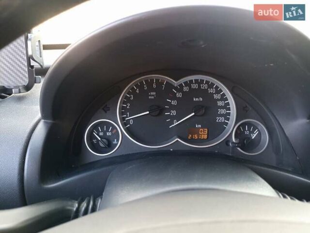 Белый Опель Комбо груз.-пасс., объемом двигателя 1.6 л и пробегом 215 тыс. км за 5600 $, фото 4 на Automoto.ua