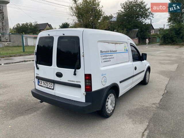 Білий Опель Комбо вант.-пас., об'ємом двигуна 1.3 л та пробігом 341 тис. км за 3800 $, фото 5 на Automoto.ua