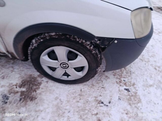 Білий Опель Комбо вант.-пас., об'ємом двигуна 1.2 л та пробігом 224 тис. км за 2950 $, фото 7 на Automoto.ua