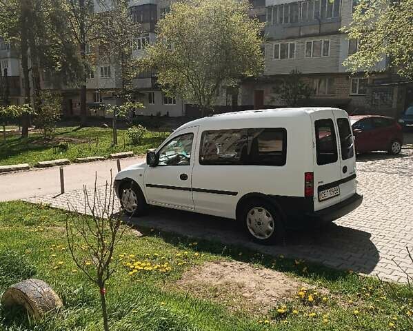 Белый Опель Комбо груз.-пасс., объемом двигателя 1.6 л и пробегом 211 тыс. км за 4900 $, фото 3 на Automoto.ua