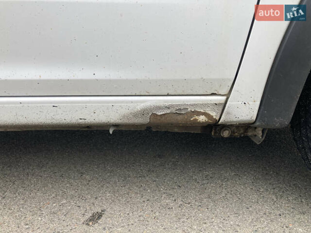 Білий Опель Комбо вант.-пас., об'ємом двигуна 1.3 л та пробігом 341 тис. км за 3000 $, фото 29 на Automoto.ua