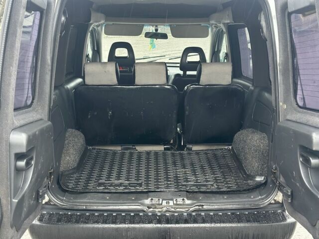 Белый Опель Комбо груз.-пасс., объемом двигателя 1.3 л и пробегом 344 тыс. км за 2700 $, фото 7 на Automoto.ua