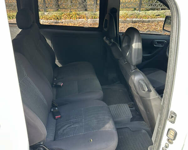 Білий Опель Комбо вант.-пас., об'ємом двигуна 1.7 л та пробігом 441 тис. км за 4099 $, фото 10 на Automoto.ua