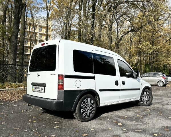 Білий Опель Комбо вант.-пас., об'ємом двигуна 1.7 л та пробігом 441 тис. км за 4099 $, фото 5 на Automoto.ua