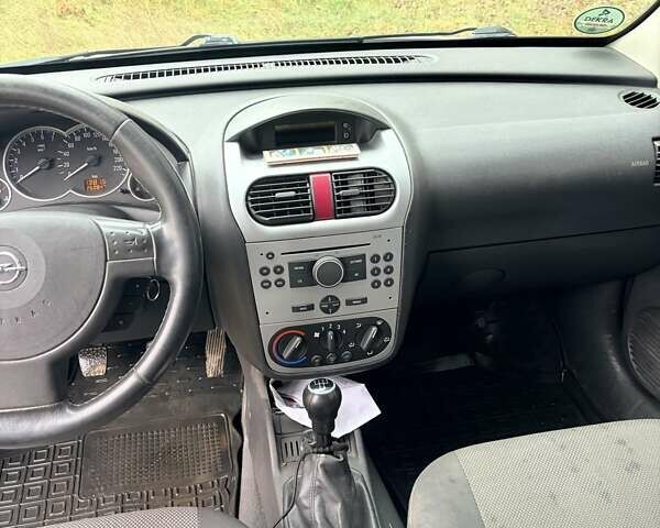 Білий Опель Комбо вант.-пас., об'ємом двигуна 1.36 л та пробігом 260 тис. км за 5500 $, фото 6 на Automoto.ua