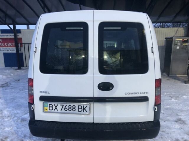 Білий Опель Комбо вант.-пас., об'ємом двигуна 1.3 л та пробігом 195 тис. км за 4000 $, фото 1 на Automoto.ua