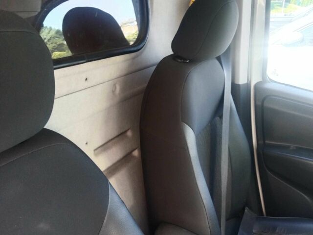 Белый Опель Комбо груз.-пасс., объемом двигателя 1.3 л и пробегом 374 тыс. км за 5100 $, фото 5 на Automoto.ua