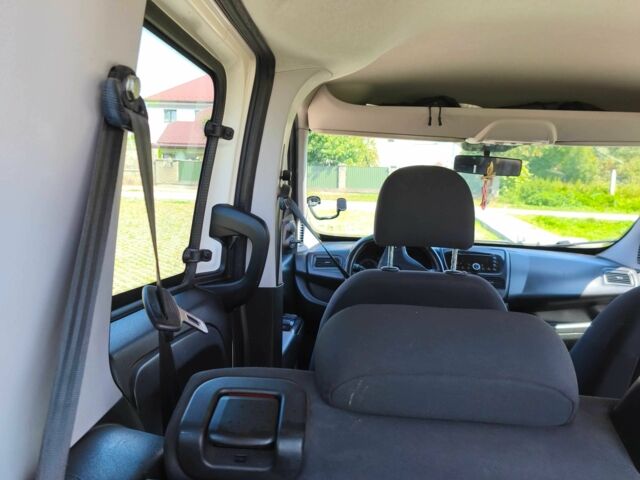 Опель Комбо груз.-пасс. 2012 в Коломые на Automoto.ua Белый Опель Комбо груз.-пасс., объемом двигателя 1.4 л и пробегом 190 тыс. км за 7500 $, фото 7 на Automoto.ua