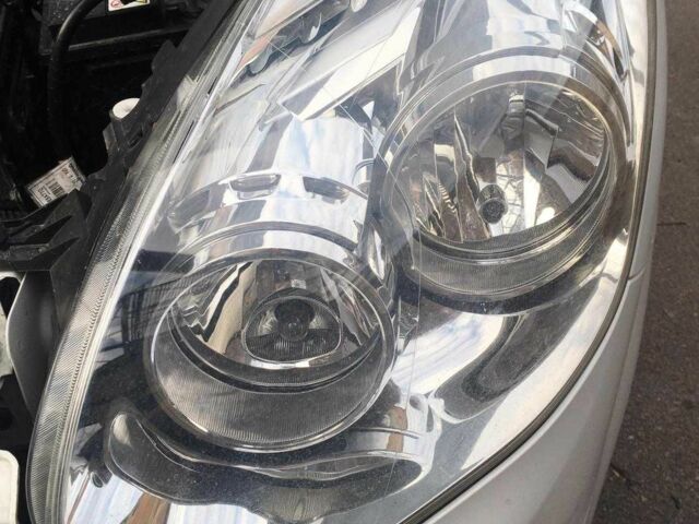 Белый Опель Комбо груз.-пасс., объемом двигателя 1.3 л и пробегом 260 тыс. км за 8143 $, фото 6 на Automoto.ua