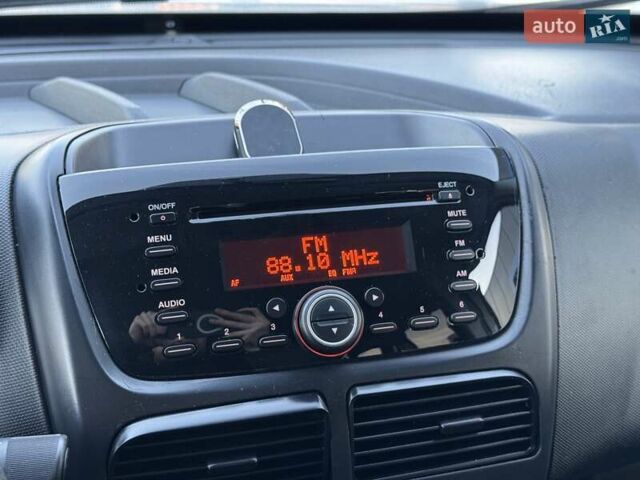 Белый Опель Комбо груз.-пасс., объемом двигателя 1.6 л и пробегом 196 тыс. км за 13999 $, фото 20 на Automoto.ua