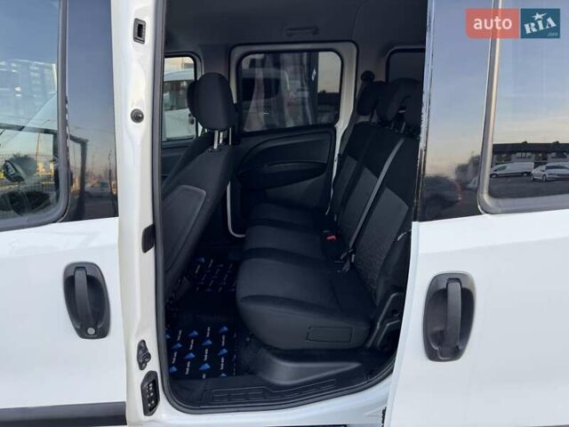 Белый Опель Комбо груз.-пасс., объемом двигателя 1.6 л и пробегом 196 тыс. км за 13999 $, фото 23 на Automoto.ua