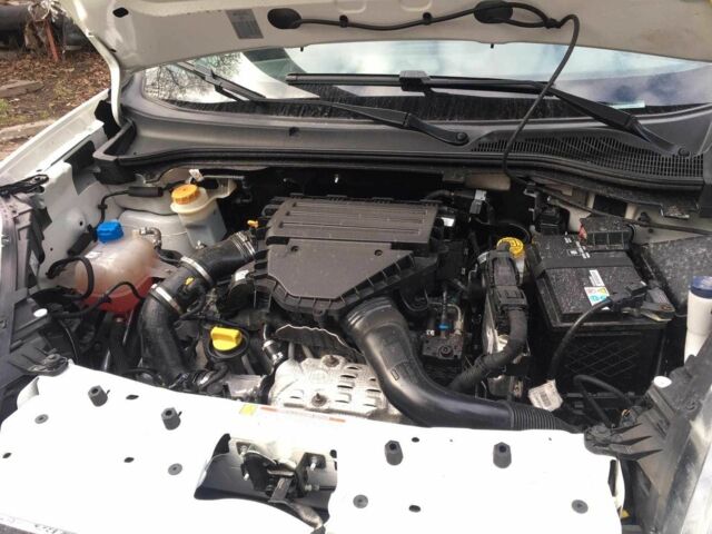 Белый Опель Комбо груз.-пасс., объемом двигателя 1.3 л и пробегом 260 тыс. км за 8143 $, фото 9 на Automoto.ua