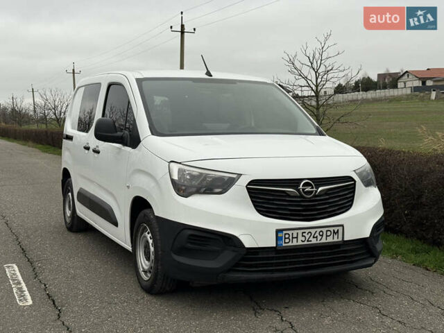 Белый Опель Комбо груз.-пасс., объемом двигателя 1.56 л и пробегом 198 тыс. км за 16999 $, фото 28 на Automoto.ua