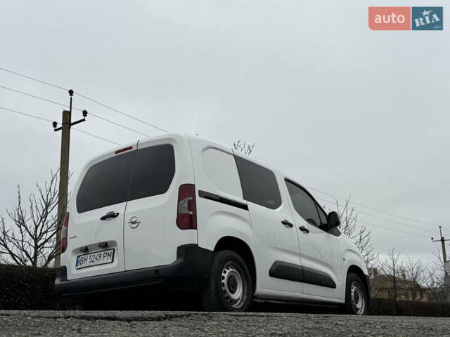 Белый Опель Комбо груз.-пасс., объемом двигателя 1.56 л и пробегом 198 тыс. км за 16999 $, фото 24 на Automoto.ua