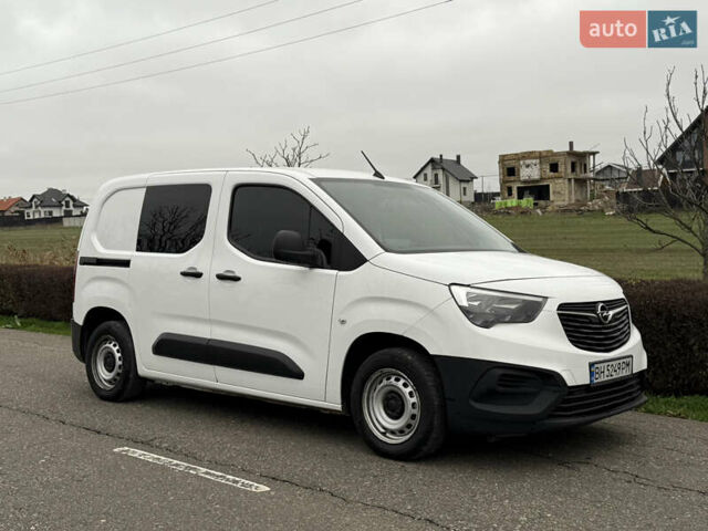 Белый Опель Комбо груз.-пасс., объемом двигателя 1.56 л и пробегом 198 тыс. км за 16999 $, фото 30 на Automoto.ua