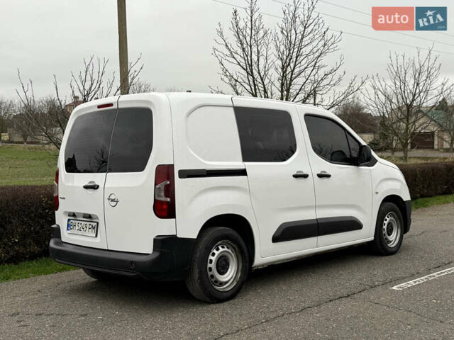 Белый Опель Комбо груз.-пасс., объемом двигателя 1.56 л и пробегом 198 тыс. км за 16999 $, фото 32 на Automoto.ua