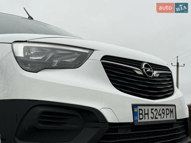 Белый Опель Комбо груз.-пасс., объемом двигателя 1.56 л и пробегом 198 тыс. км за 16999 $, фото 12 на Automoto.ua