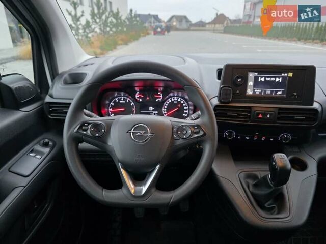 Белый Опель Комбо груз.-пасс., объемом двигателя 1.56 л и пробегом 160 тыс. км за 14800 $, фото 14 на Automoto.ua