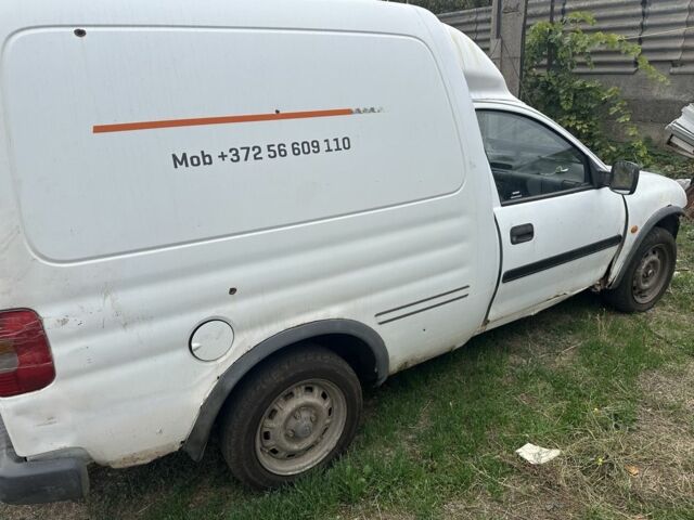 Опель Комбо груз.-пасс. 1995 в Кривом Роге на Automoto.ua Белый Опель Комбо груз.-пасс., объемом двигателя 1.9 л и пробегом 200 тыс. км за 288 $, фото 2 на Automoto.ua