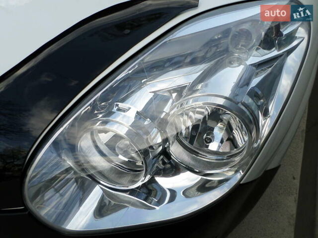 Белый Опель Комбо груз.-пасс., объемом двигателя 1.3 л и пробегом 171 тыс. км за 10500 $, фото 14 на Automoto.ua