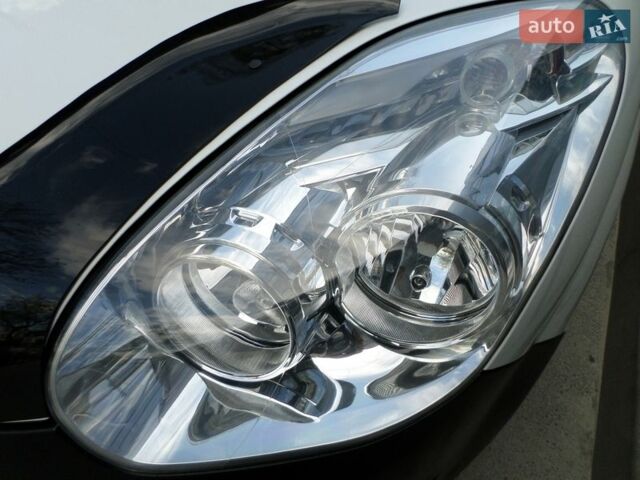 Білий Опель Комбо вант.-пас., об'ємом двигуна 1.3 л та пробігом 171 тис. км за 10200 $, фото 23 на Automoto.ua