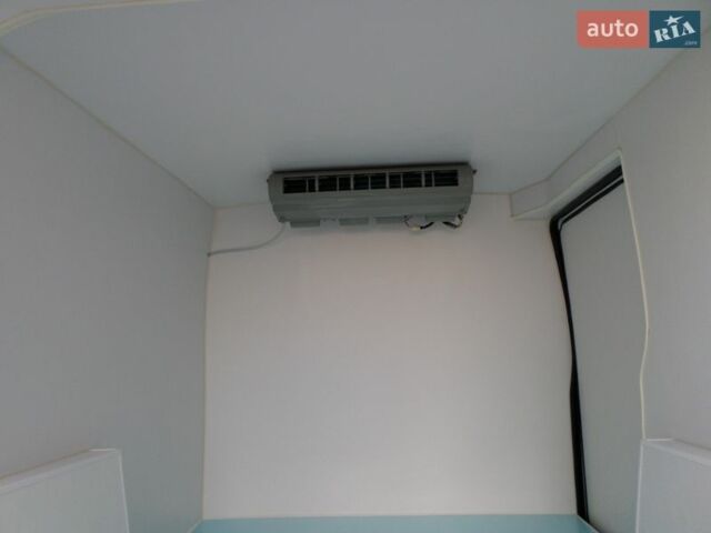 Білий Опель Комбо вант.-пас., об'ємом двигуна 1.3 л та пробігом 171 тис. км за 10200 $, фото 5 на Automoto.ua