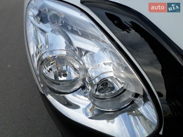 Білий Опель Комбо вант.-пас., об'ємом двигуна 1.3 л та пробігом 171 тис. км за 10200 $, фото 22 на Automoto.ua