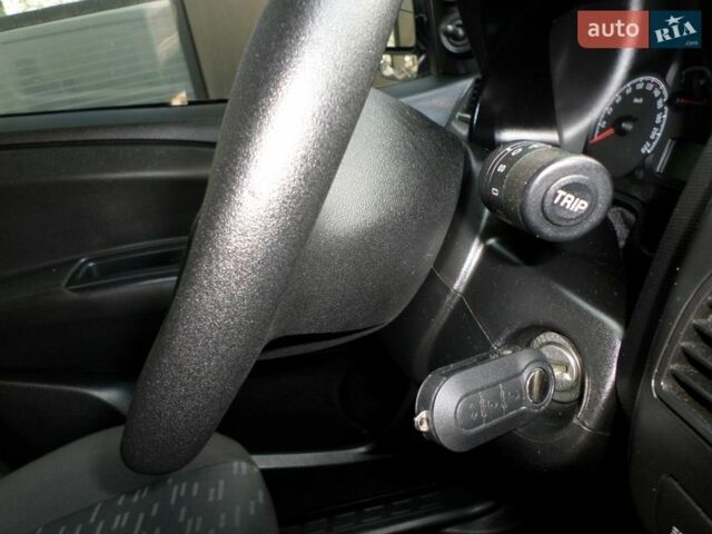 Білий Опель Комбо вант.-пас., об'ємом двигуна 1.3 л та пробігом 171 тис. км за 10200 $, фото 32 на Automoto.ua