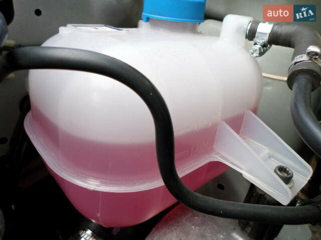 Белый Опель Комбо груз.-пасс., объемом двигателя 1.3 л и пробегом 171 тыс. км за 10500 $, фото 36 на Automoto.ua