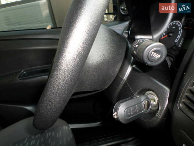 Белый Опель Комбо груз.-пасс., объемом двигателя 1.3 л и пробегом 172 тыс. км за 10200 $, фото 33 на Automoto.ua