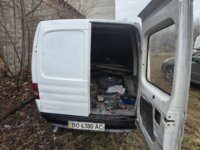 Білий Опель Комбо вант.-пас., об'ємом двигуна 1.4 л та пробігом 223 тис. км за 1500 $, фото 3 на Automoto.ua