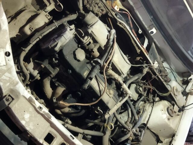 Белый Опель Комбо груз.-пасс., объемом двигателя 0 л и пробегом 300 тыс. км за 464 $, фото 2 на Automoto.ua