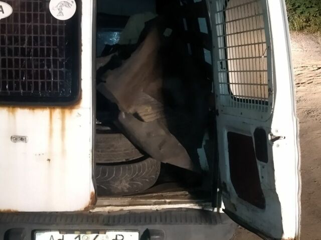 Білий Опель Комбо вант.-пас., об'ємом двигуна 0 л та пробігом 300 тис. км за 359 $, фото 7 на Automoto.ua