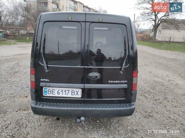 Черный Опель Комбо груз.-пасс., объемом двигателя 1.3 л и пробегом 260 тыс. км за 4000 $, фото 5 на Automoto.ua