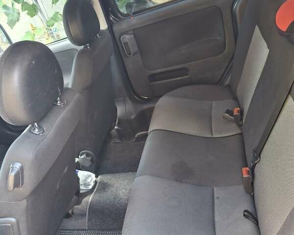 Чорний Опель Комбо вант.-пас., об'ємом двигуна 1.4 л та пробігом 325 тис. км за 4500 $, фото 5 на Automoto.ua