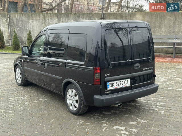 Черный Опель Комбо груз.-пасс., объемом двигателя 1.7 л и пробегом 219 тыс. км за 4999 $, фото 27 на Automoto.ua