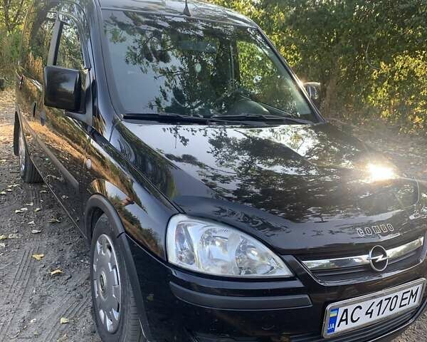 Чорний Опель Комбо вант.-пас., об'ємом двигуна 1.3 л та пробігом 220 тис. км за 5500 $, фото 6 на Automoto.ua