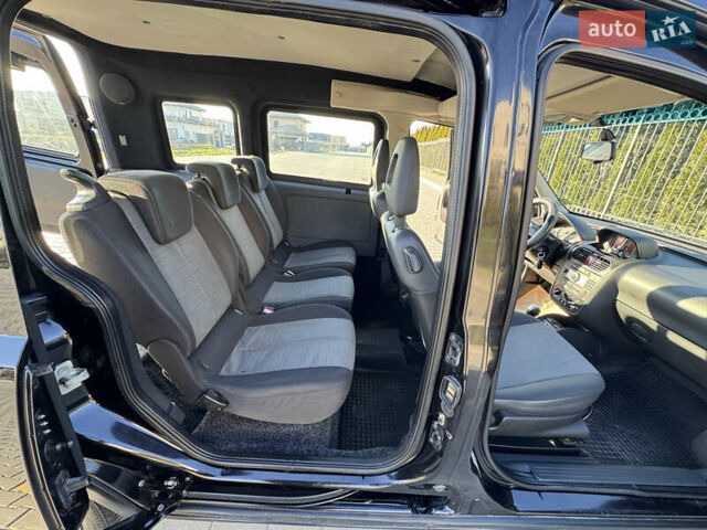 Чорний Опель Комбо вант.-пас., об'ємом двигуна 1.3 л та пробігом 230 тис. км за 4300 $, фото 25 на Automoto.ua