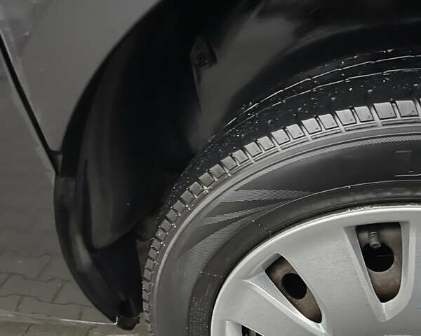 Черный Опель Комбо груз.-пасс., объемом двигателя 1.37 л и пробегом 165 тыс. км за 6550 $, фото 11 на Automoto.ua