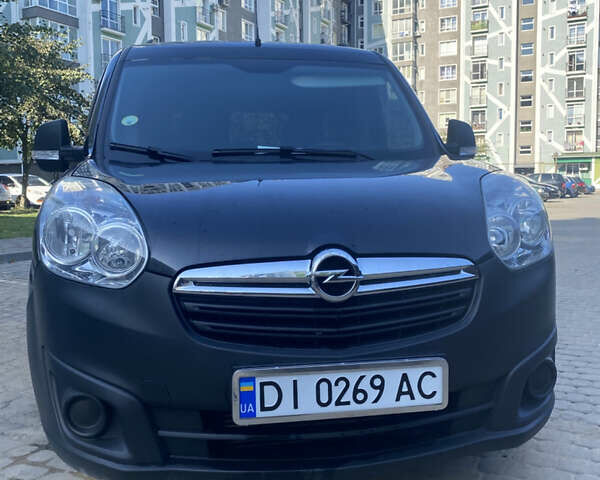 Черный Опель Комбо груз.-пасс., объемом двигателя 1.6 л и пробегом 288 тыс. км за 9499 $, фото 4 на Automoto.ua