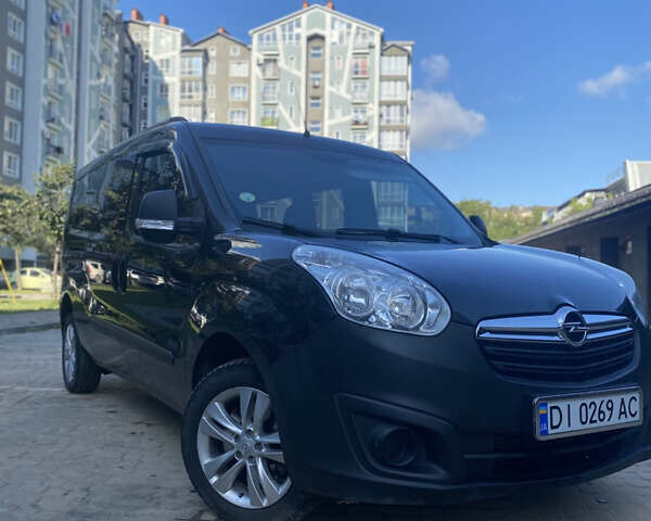 Черный Опель Комбо груз.-пасс., объемом двигателя 1.6 л и пробегом 288 тыс. км за 9499 $, фото 2 на Automoto.ua