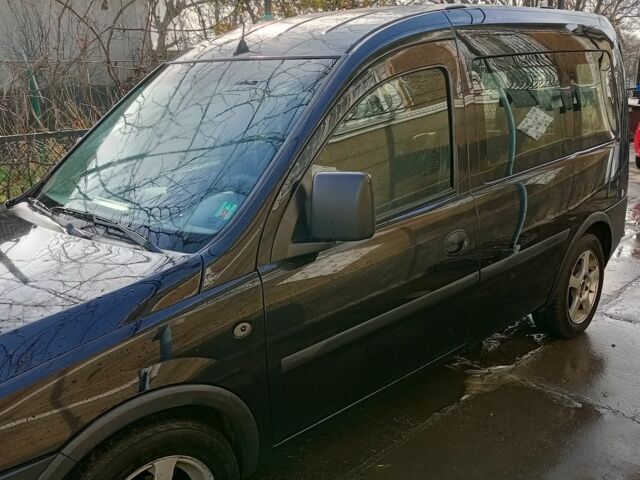 Чорний Опель Комбо вант.-пас., об'ємом двигуна 1.2 л та пробігом 430 тис. км за 3780 $, фото 2 на Automoto.ua