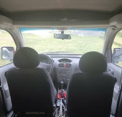 Коричневий Опель Комбо вант.-пас., об'ємом двигуна 1.69 л та пробігом 345 тис. км за 3250 $, фото 5 на Automoto.ua