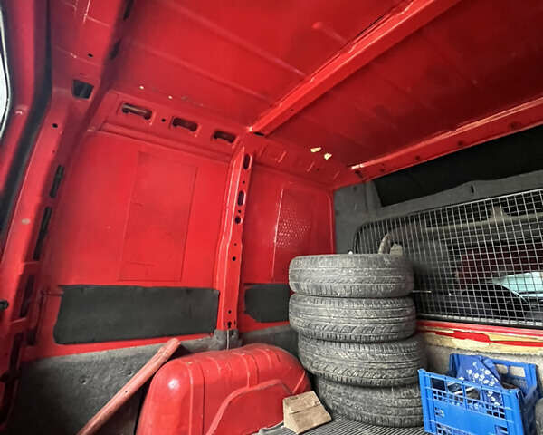 Красный Опель Комбо груз.-пасс., объемом двигателя 1.4 л и пробегом 438 тыс. км за 2000 $, фото 38 на Automoto.ua